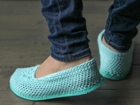 MakeAndDoCrew Crocheted Flip Flop Slippers